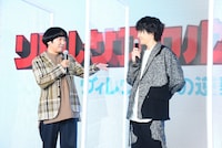 左から本多力、岡山天音。