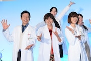 「監察医 朝顔」制作発表会見の様子。