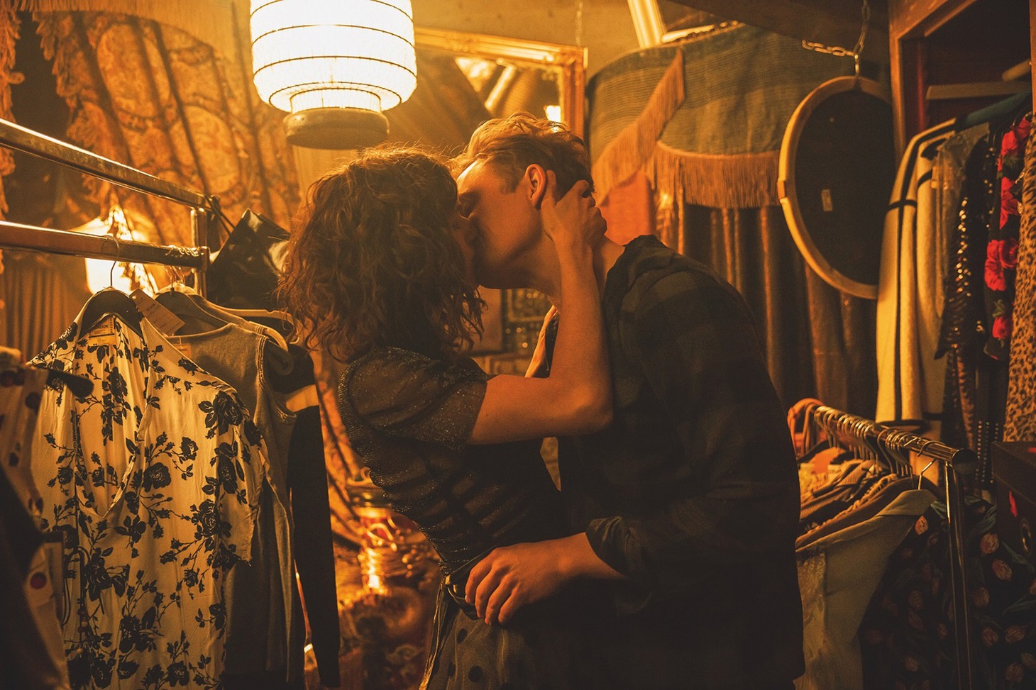 「100日間のシンプルライフ」 (c)Anne Wilk 2018 / Pantaleon Films GmbH / Erfttal Film & Fernsehproduktion GmbH & Co. KG / WS Filmproduktion / Warner Bros. Entertainment GmbH