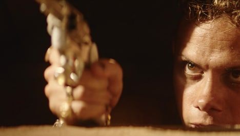 「バクラウ 地図から消された村」新場面写真