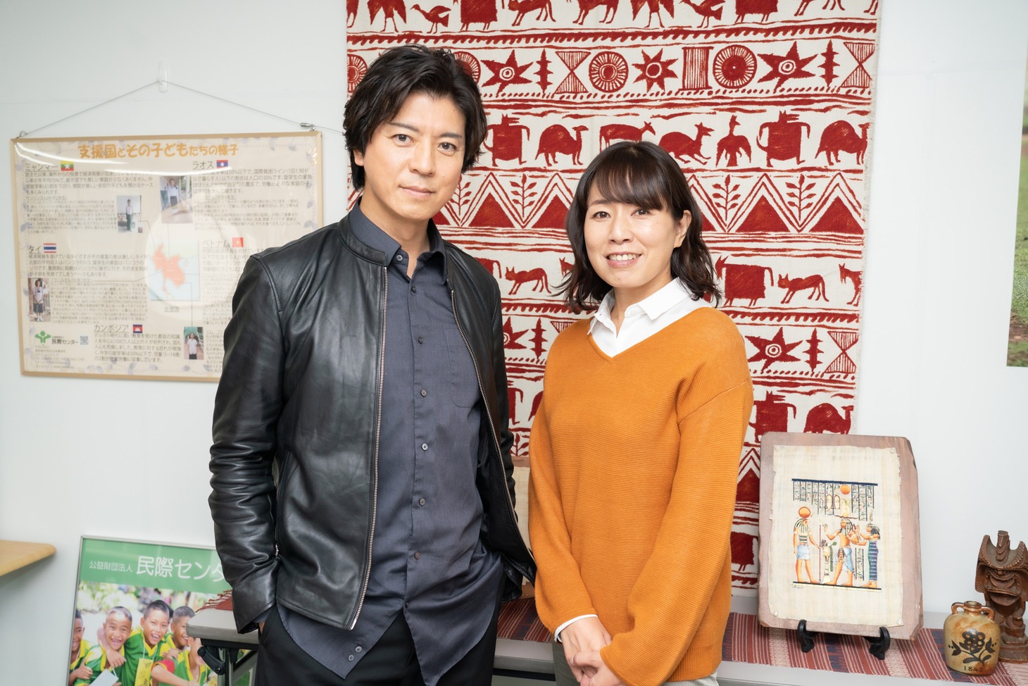 左から上川隆也、坂口理恵。