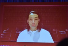 リモートで参加した森山未來。