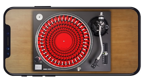 スリップマット（ウォーキング・ゴジラ柄）の使用イメージ。