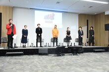 「酒井一圭 Presents スーパー戦隊サプライズフェスティバル in TIFF『「救急戦隊ゴーゴーファイブVSギンガマン』上映」トークイベントの様子。