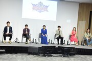 「魔法戦隊マジレンジャー」キャストによるトークの様子。