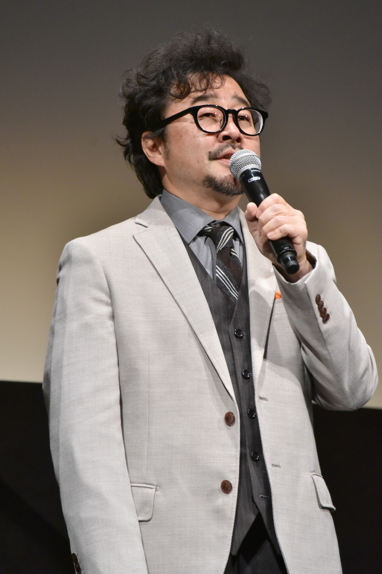 兼重淳