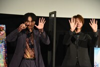 左から一ノ瀬颯、小宮璃央。