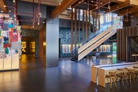 エースホテル京都のロビー。