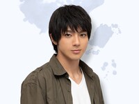 山田裕貴演じる三枝弘樹。