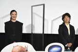 左から蒼井優、田中裕子。