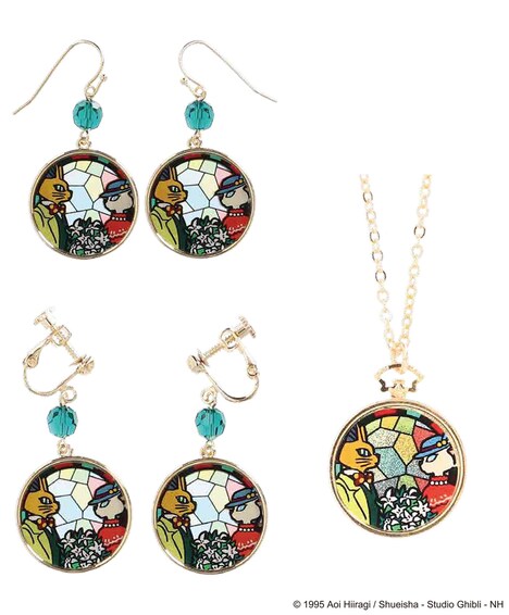 「耳をすませば ステンドグラスシリーズ ピアス /  イヤリング /  ペンダント」（各税込1980円）