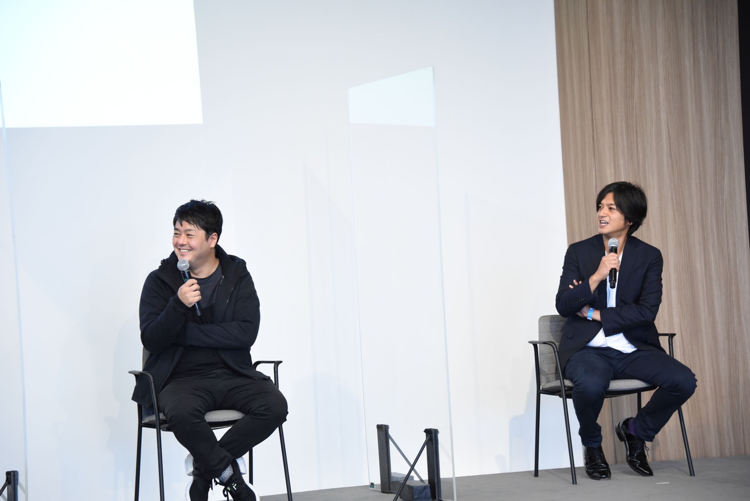 左から堀江慶、柴木丈瑠。