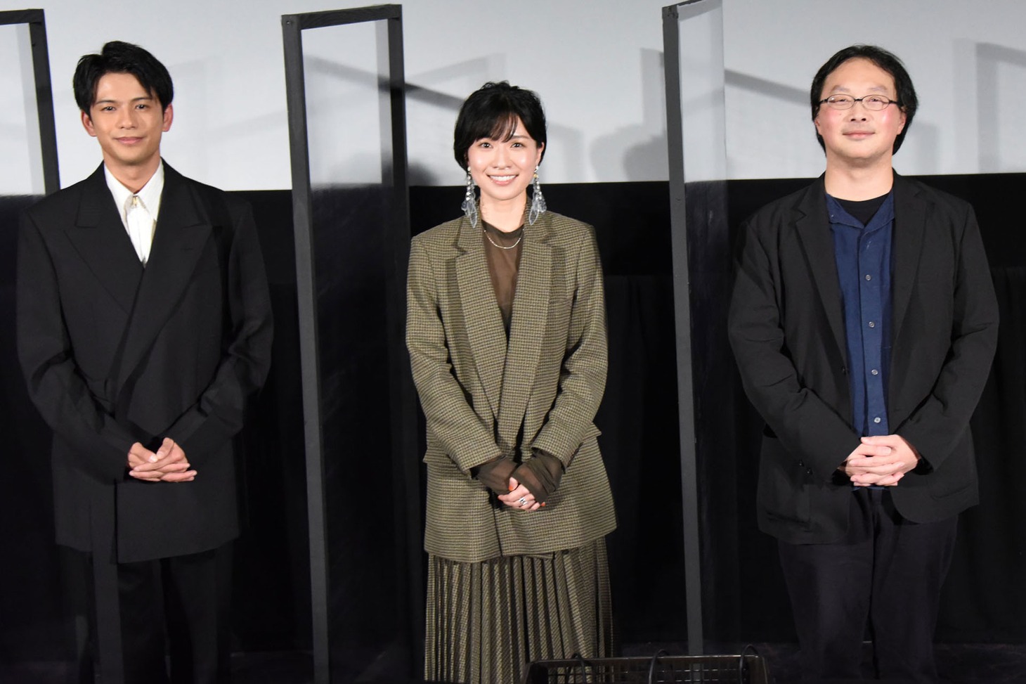 第33回東京国際映画祭「本気のしるし」Q&Aにて、左から森崎ウィン、土村芳、深田晃司。