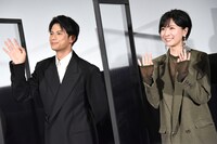 左から森崎ウィン、土村芳。