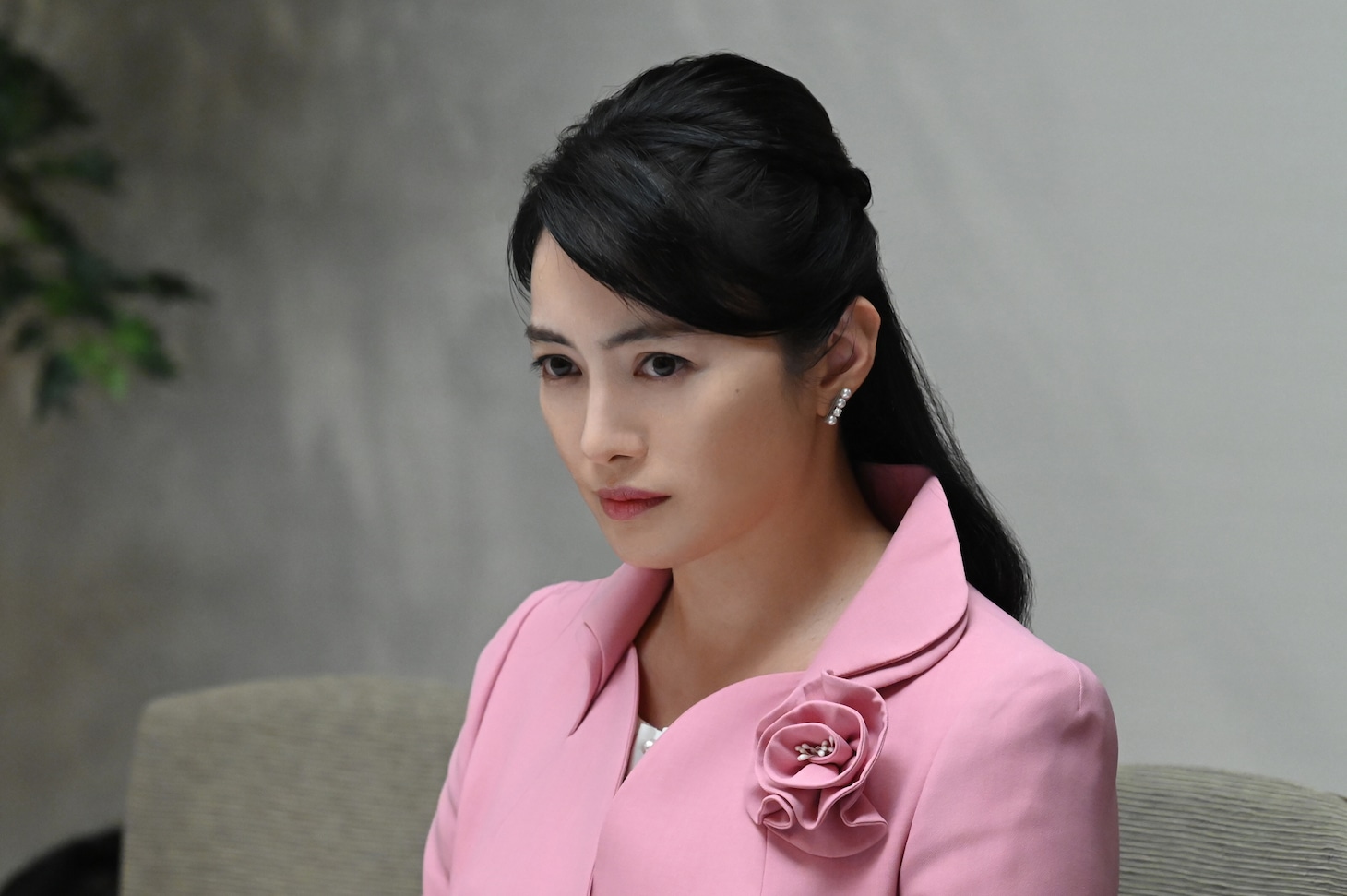 「24 JAPAN」より、仲間由紀恵演じる朝倉麗。