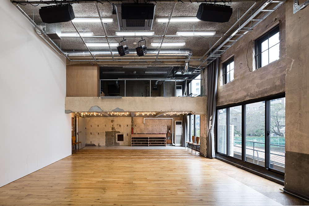 銀座九劇アカデミア内観