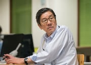 奥田瑛二演じる長野浩平。