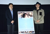 「空に住む」公開記念トークショーの様子。左から黒沢清、青山真治。