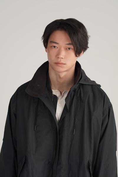 笠松将演じる等々力比呂。