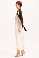 「北川景子オフィシャルカレンダー2021（ポスターカレンダー）」の楽天ブックス特典フォトカード。