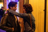 「TRACKERS／追跡者たち」