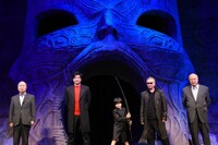 左から角川歴彦、大沢たかお、寺田心、三池崇史、荒俣宏。