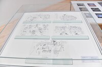 東京都現代美術館で開催中の「石岡瑛子 血が、汗が、涙がデザインできるか」の様子。