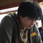 オタク気質な吉沢亮が若葉竜也に挑む、将棋ソフトVS天才描く「AWAKE」新写真
