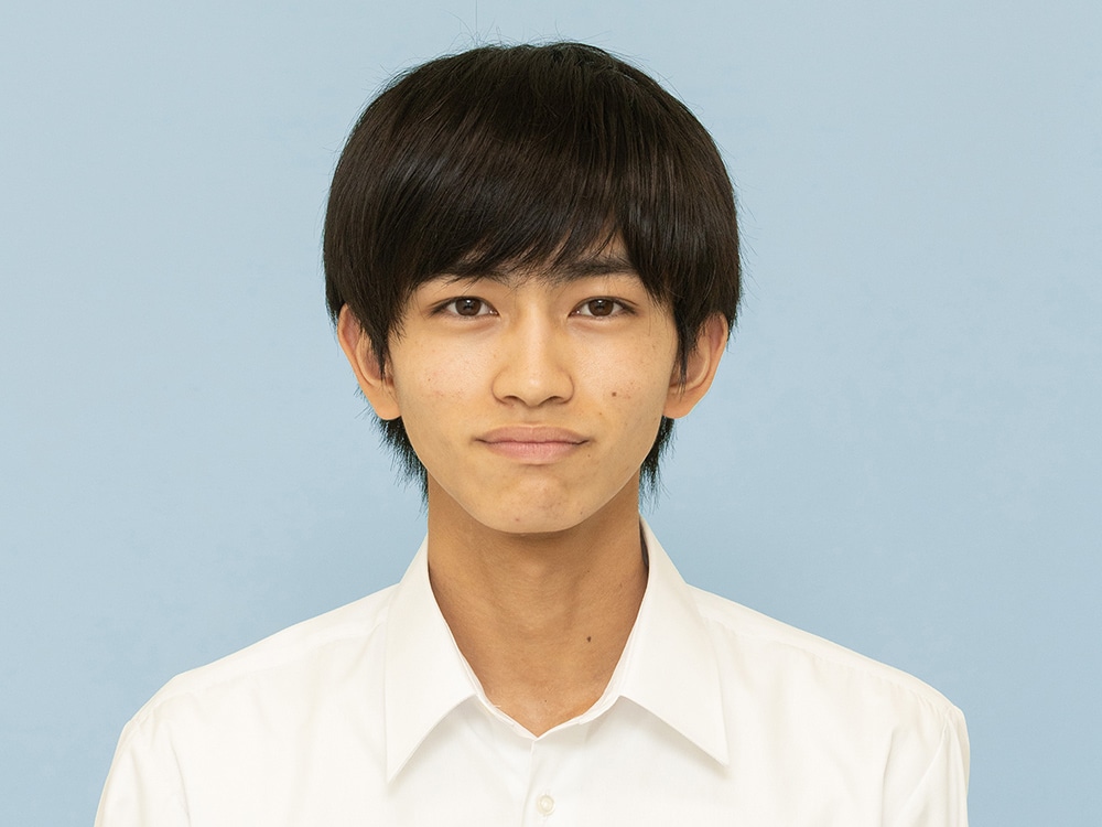 長島令玖