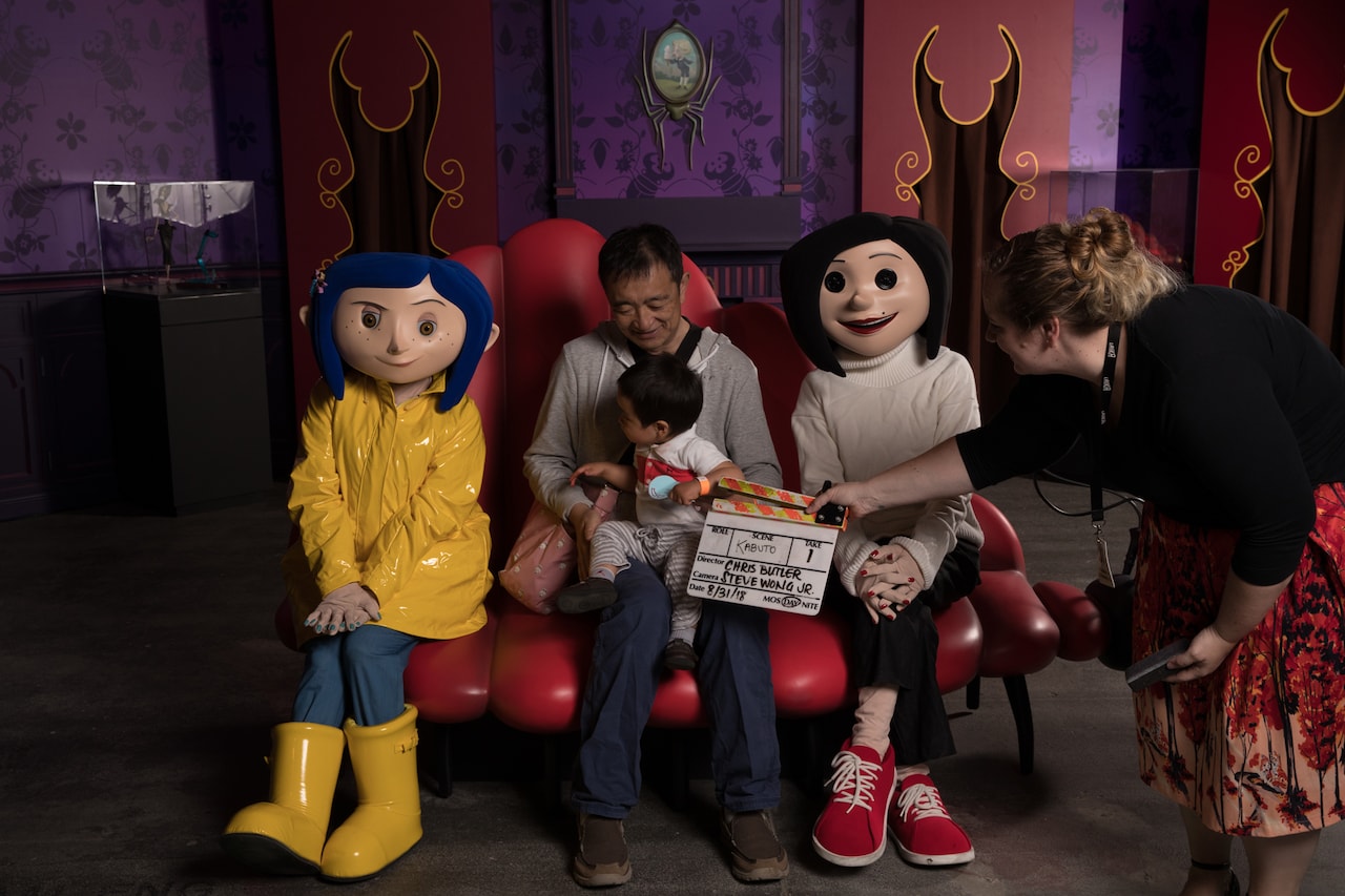 子供を連れてライカのスタジオ見学をした際の様子。