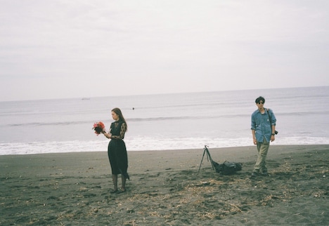 「It Girls: Anytime Smokin' Cigarette」