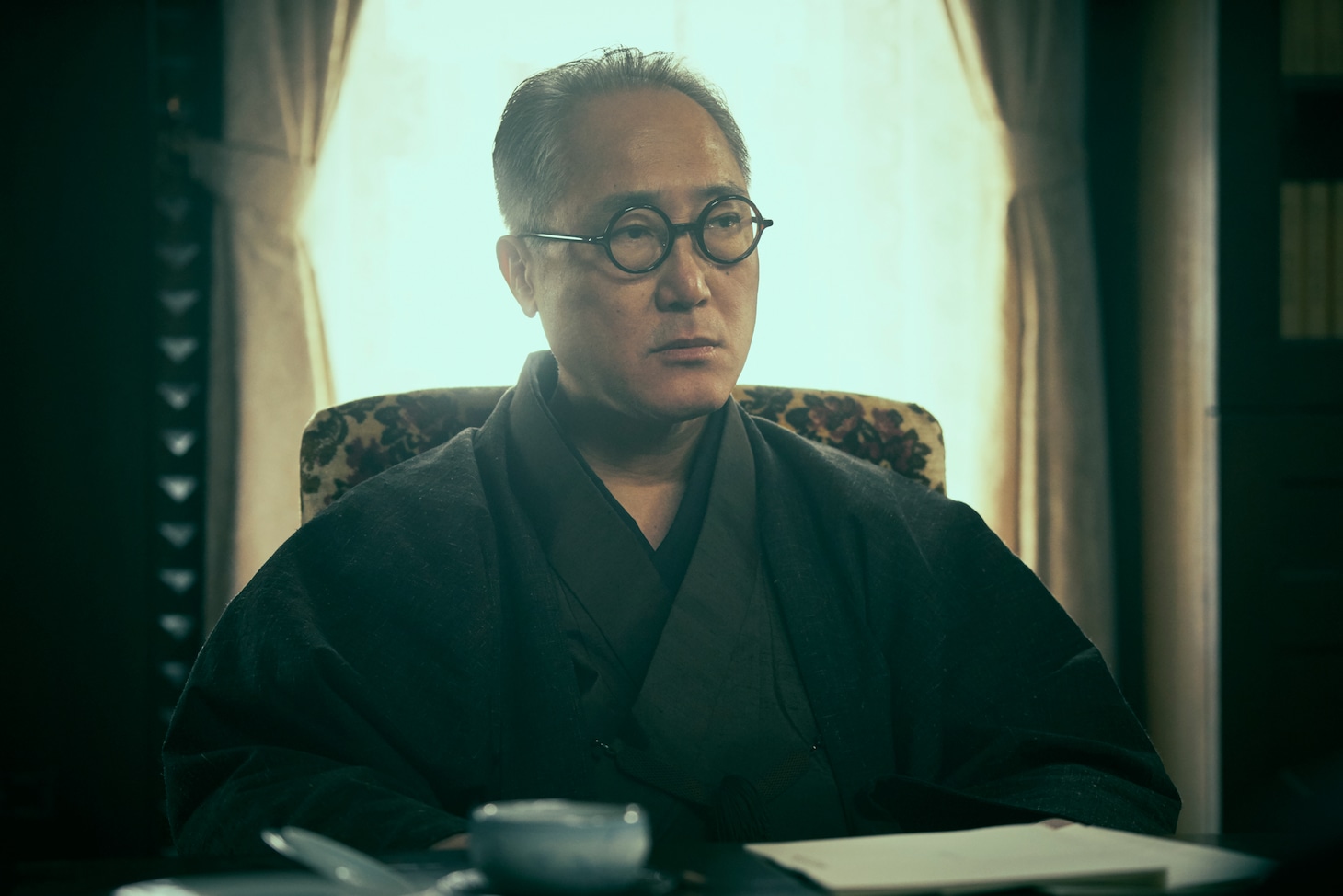 佐野史郎演じる美濃部達吉。