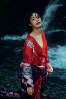 「bloom」より。