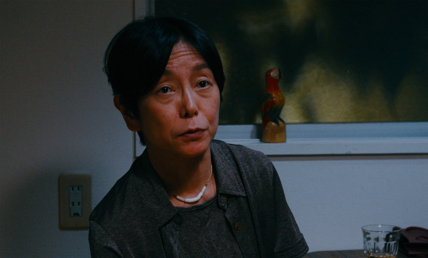 「彼女来来」