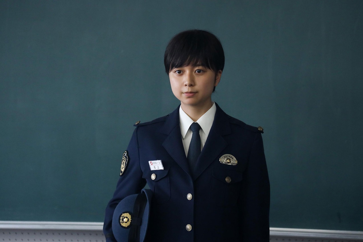上白石萌歌演じる石上史穂。