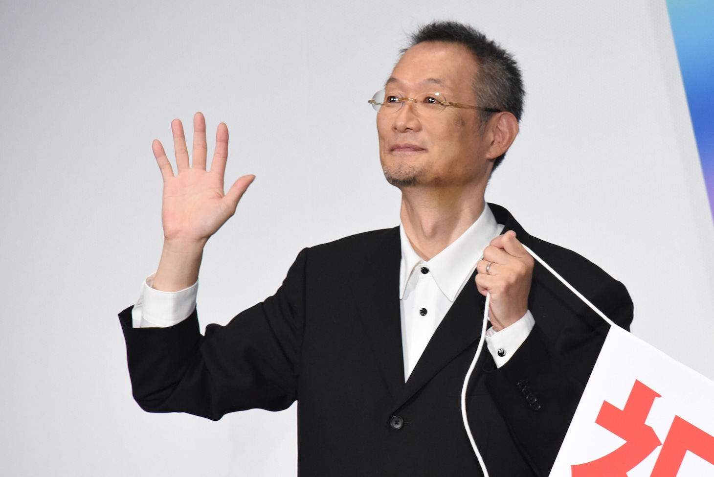 八木竜一