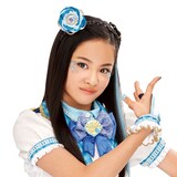 山下結衣演じるラブパトブルー / 青瀬コハナ。