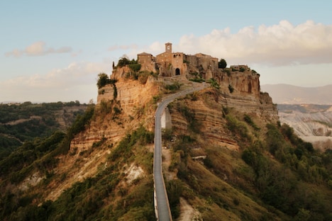 「天空の結婚式」