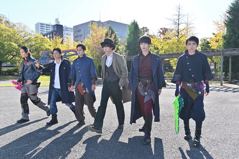 「劇場短編 仮面ライダーセイバー 不死鳥の剣士と破滅の本」