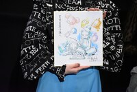 百田夏菜子へのサプライズプレセントの色紙。