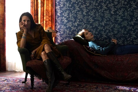 「パリのどこかで、あなたと」新場面写真