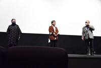 左から関弘美、佐藤順一、栗山緑。