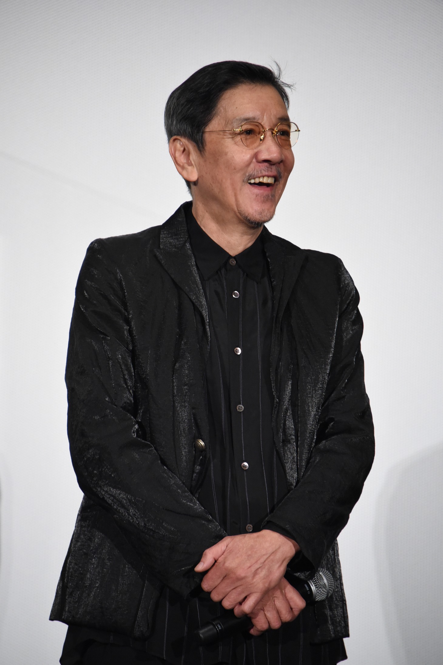 奥田瑛二