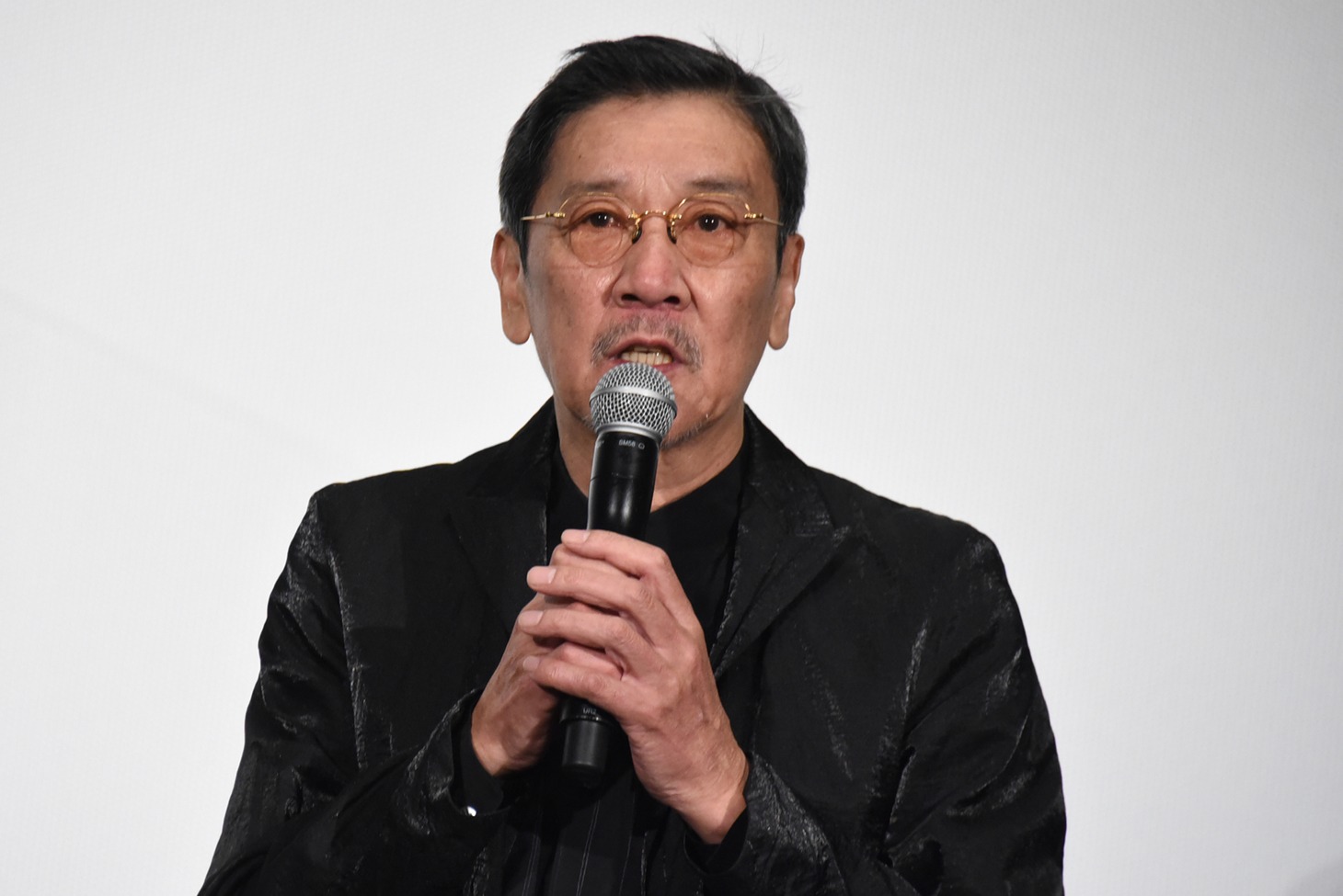 奥田瑛二