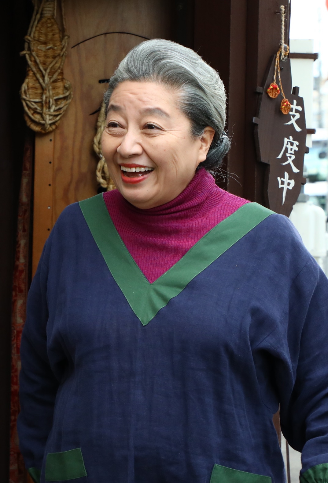 三林京子演じる池田久子。