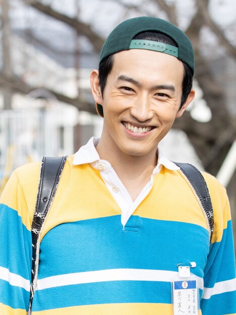 直ちゃん役の杉野遥亮。