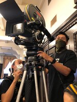 山田康介（右）