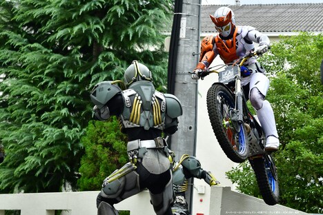 「劇場版 仮面ライダーゼロワン REAL×TIME」新場面写真
