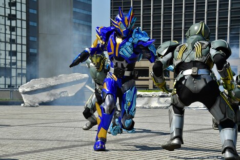 「劇場版 仮面ライダーゼロワン REAL×TIME」新場面写真