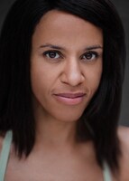 サラ・ズワンゴバニ